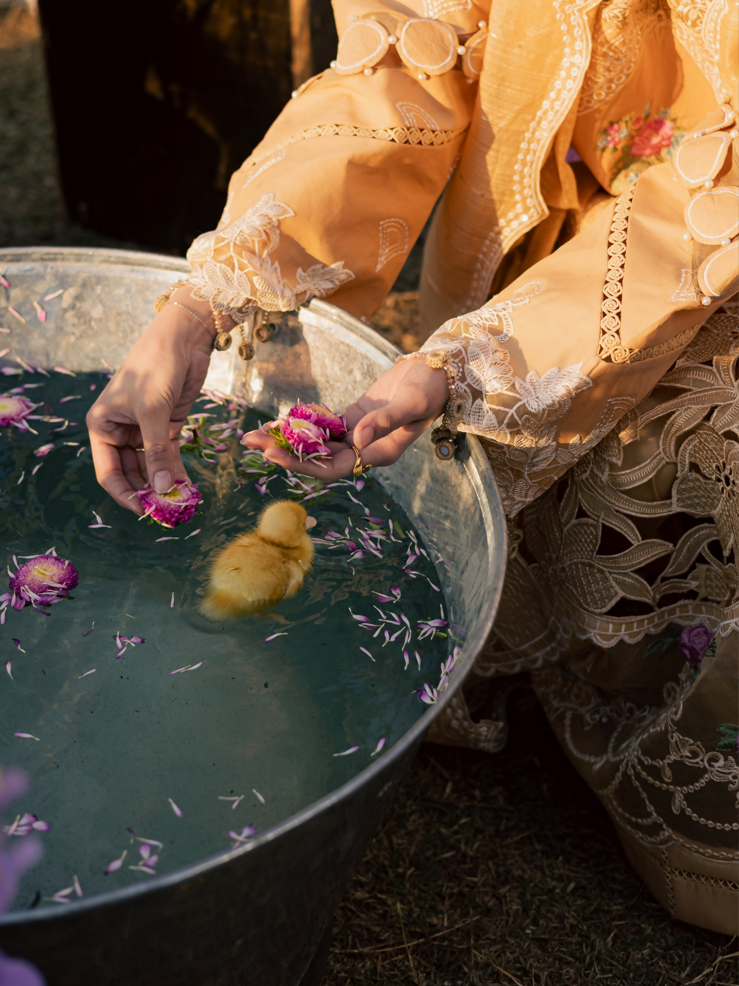 Parishay Summer Queen Vol 2 Lawn Embroidered Unstitched 3-Piece Suit-SQU-08