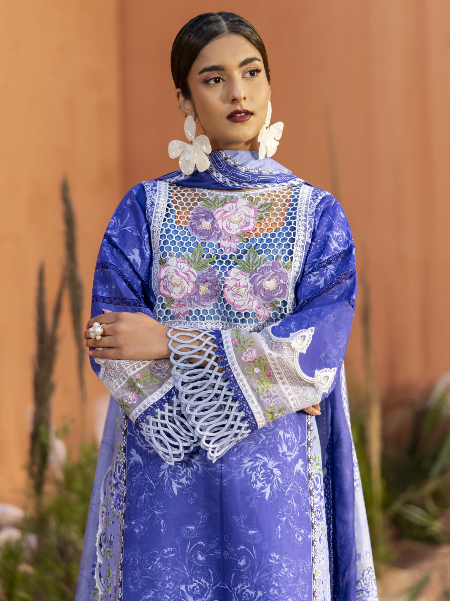 Parishay Ivy Bloom'26 Lawn Embroidered Unstitched 3-Piece Suit-IB-08