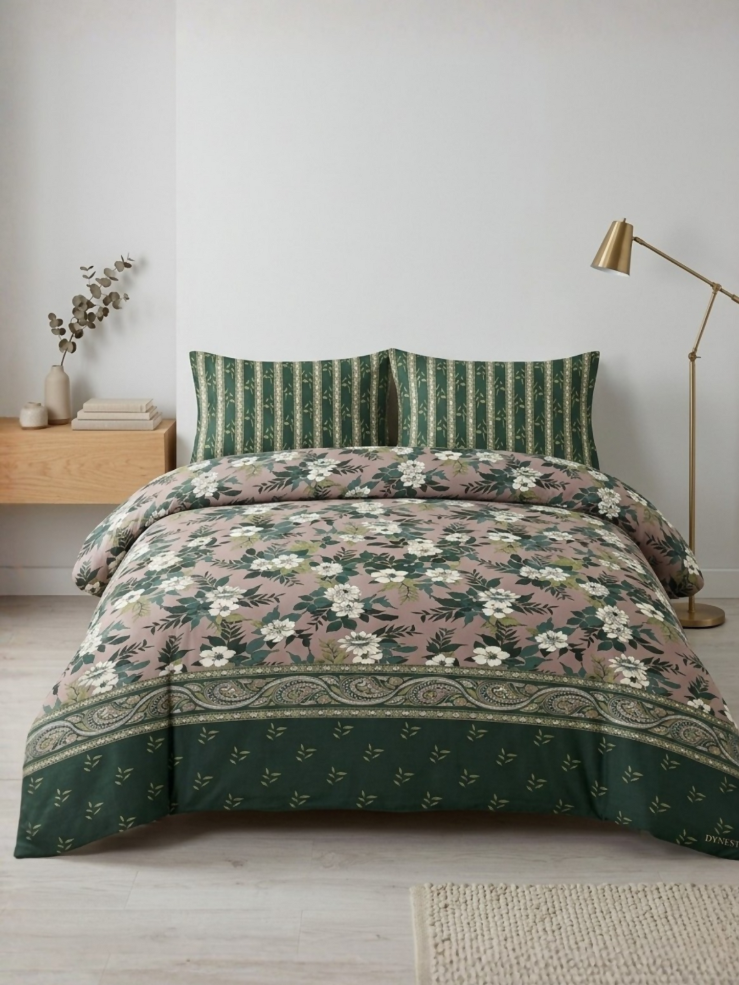 Diamond Dynasty Printed 3-Piece King Bedsheet Set-111