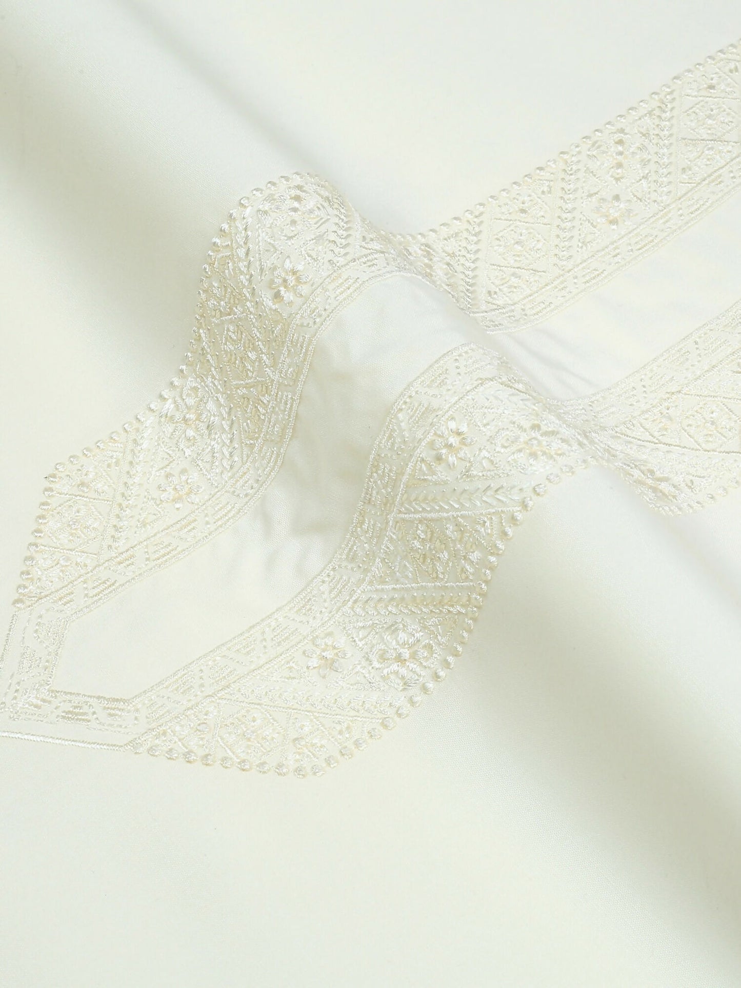 Fabrich Monochrome Edit'26 Wash & Wear Embroidered Unstitched Shalwar Kameez–GTS-FE-028