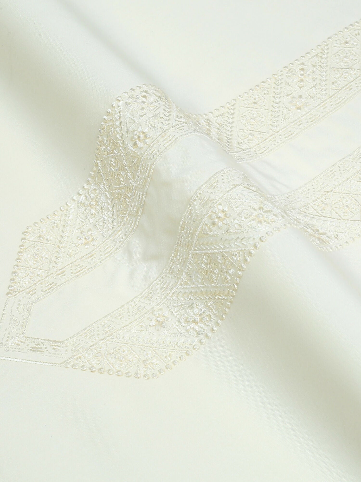 Fabrich Monochrome Edit'26 Wash & Wear Embroidered Unstitched Shalwar Kameez–GTS-FE-028