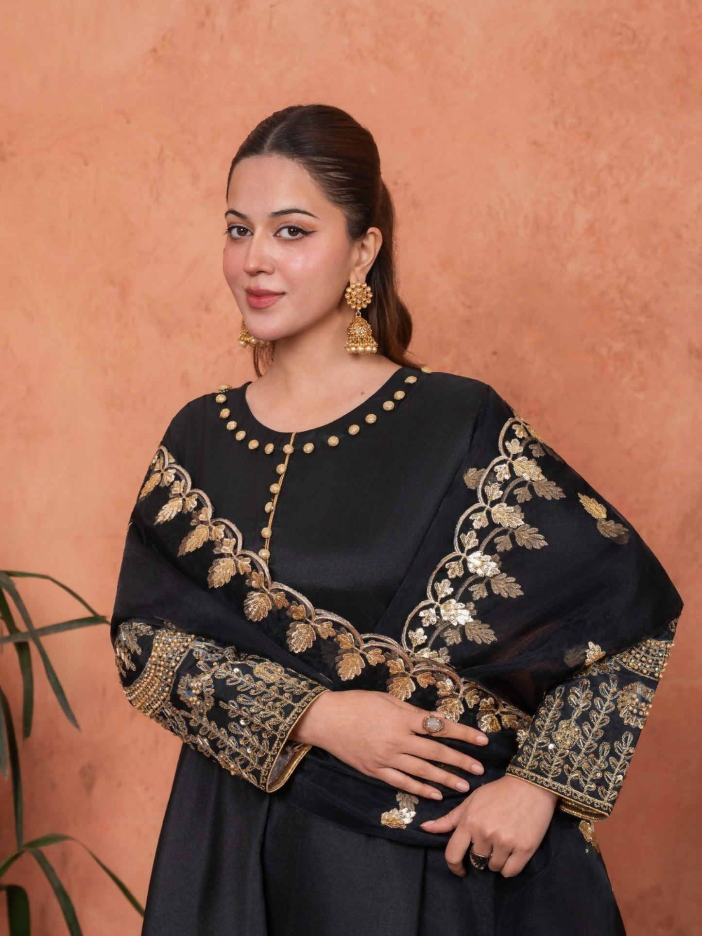 Stylish Collection Majeste Silk Embroidered Maxi-Zuri Black