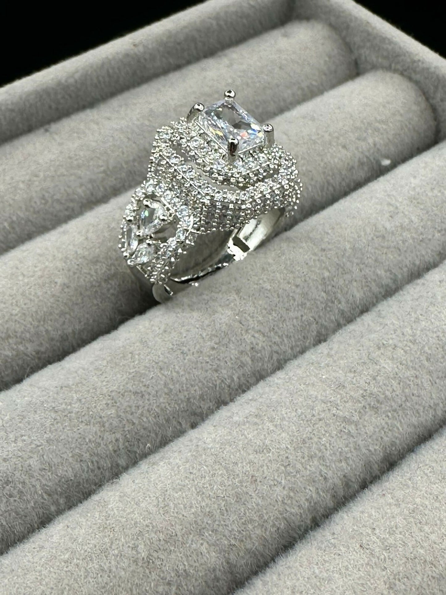H&A Jewellery Adjustable Ring