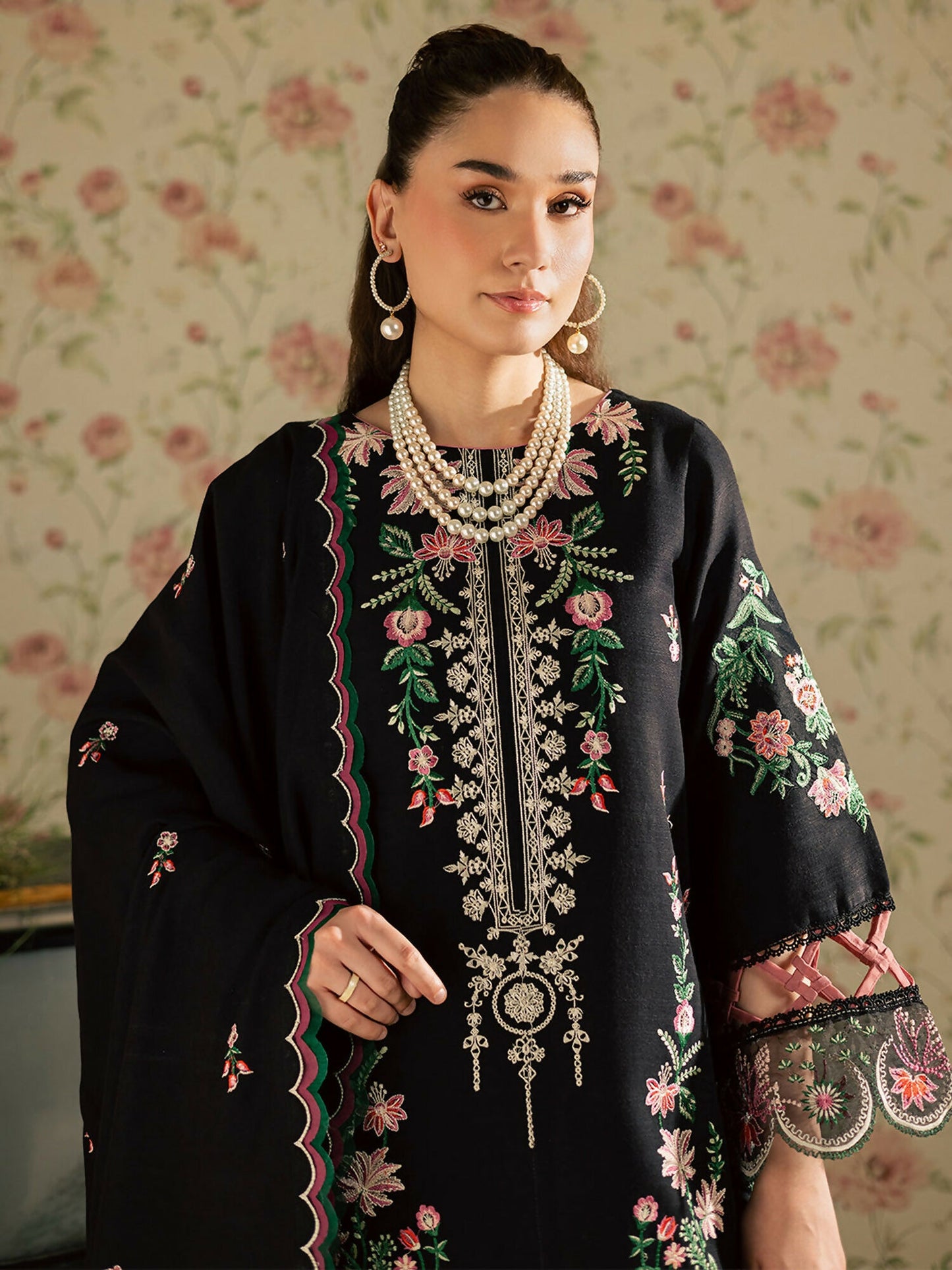 Mahnur Kaia Slub Linen Embroidered Stitched 3-Piece Suit-K- 14