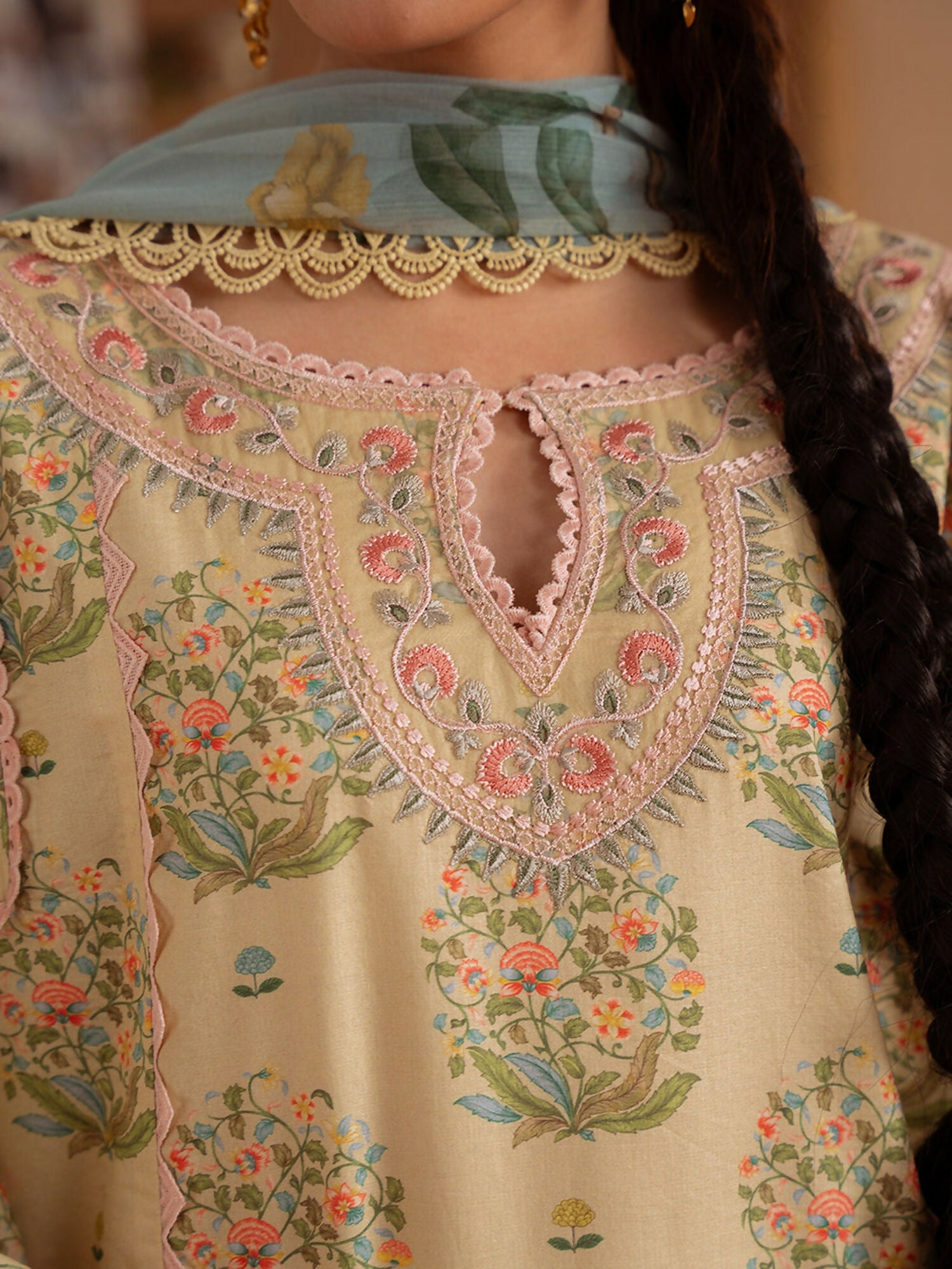 Joolie By Saira Rizwan Lawn Embroidered Unstitched 3-Piece Suit-Nerdia-A-SRL25-02