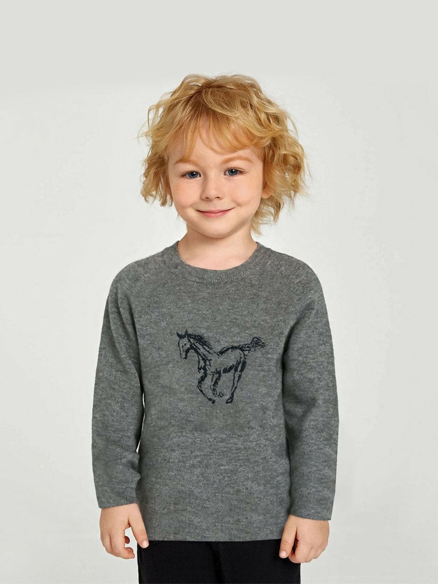 Soft cotton kids tee with crew neck and open hem, made from breathable single jersey fabric.