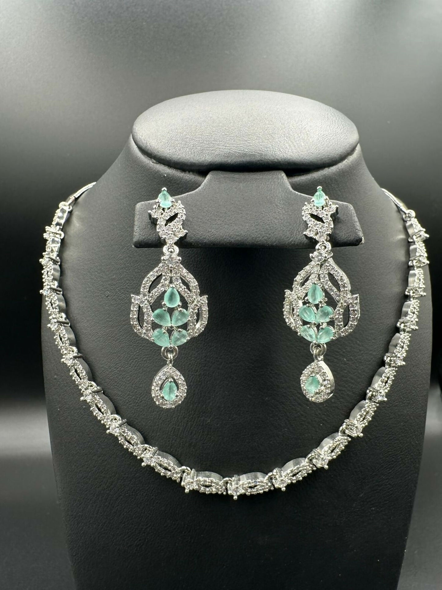 H&A Jewellery One Carat Silver Rhodium Plated Jewellery Set
