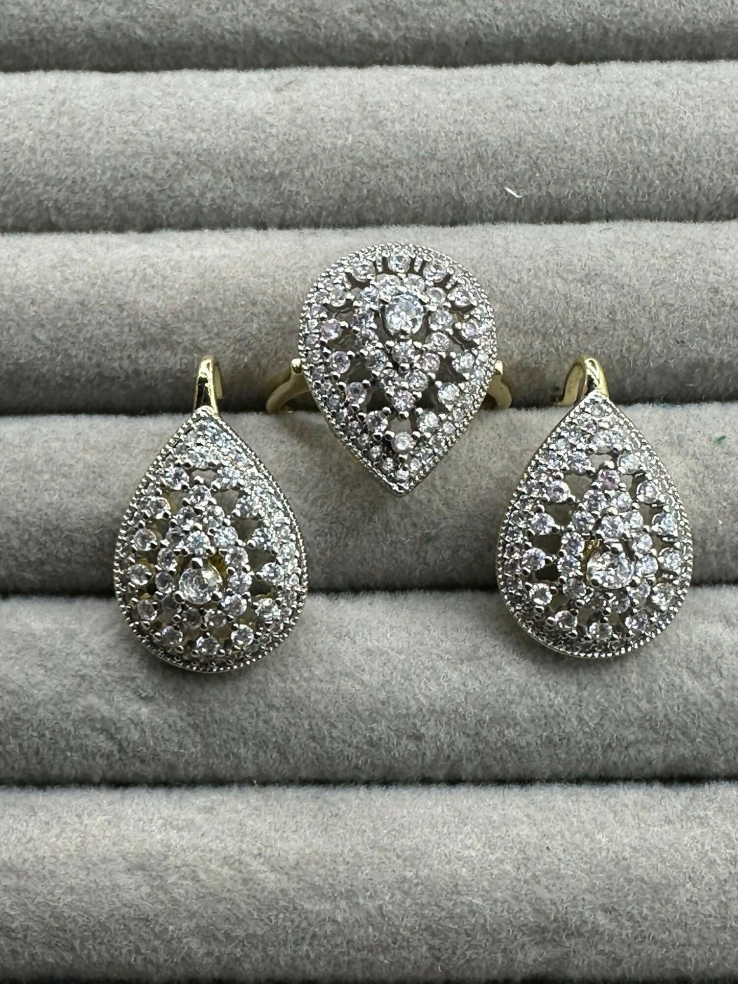 H&A Jewellery Earrings and Ring Set