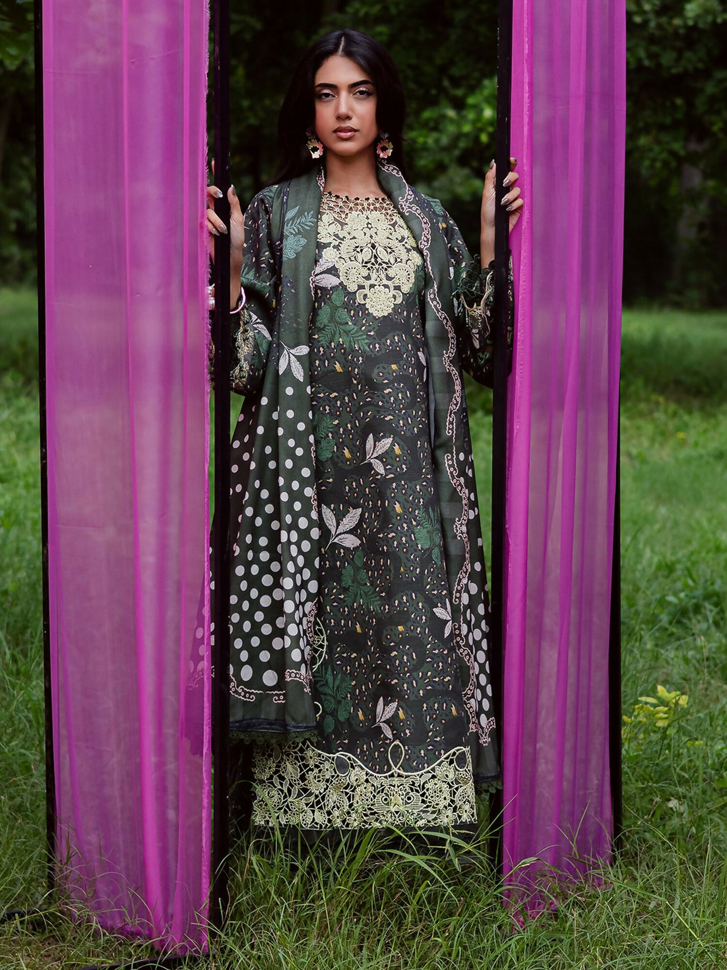Parishay Rang e Sarma Khaddar Embroidered Unstitched 3-Piece Suit-SAR-10