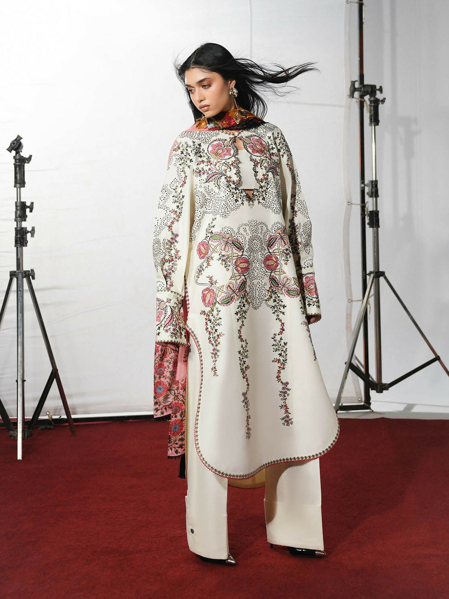 Jugnu by Hussain Rehar The Reserved View SS/Edit I Cotton Embroidered Unstitched 3-Piece Suit-Rasti