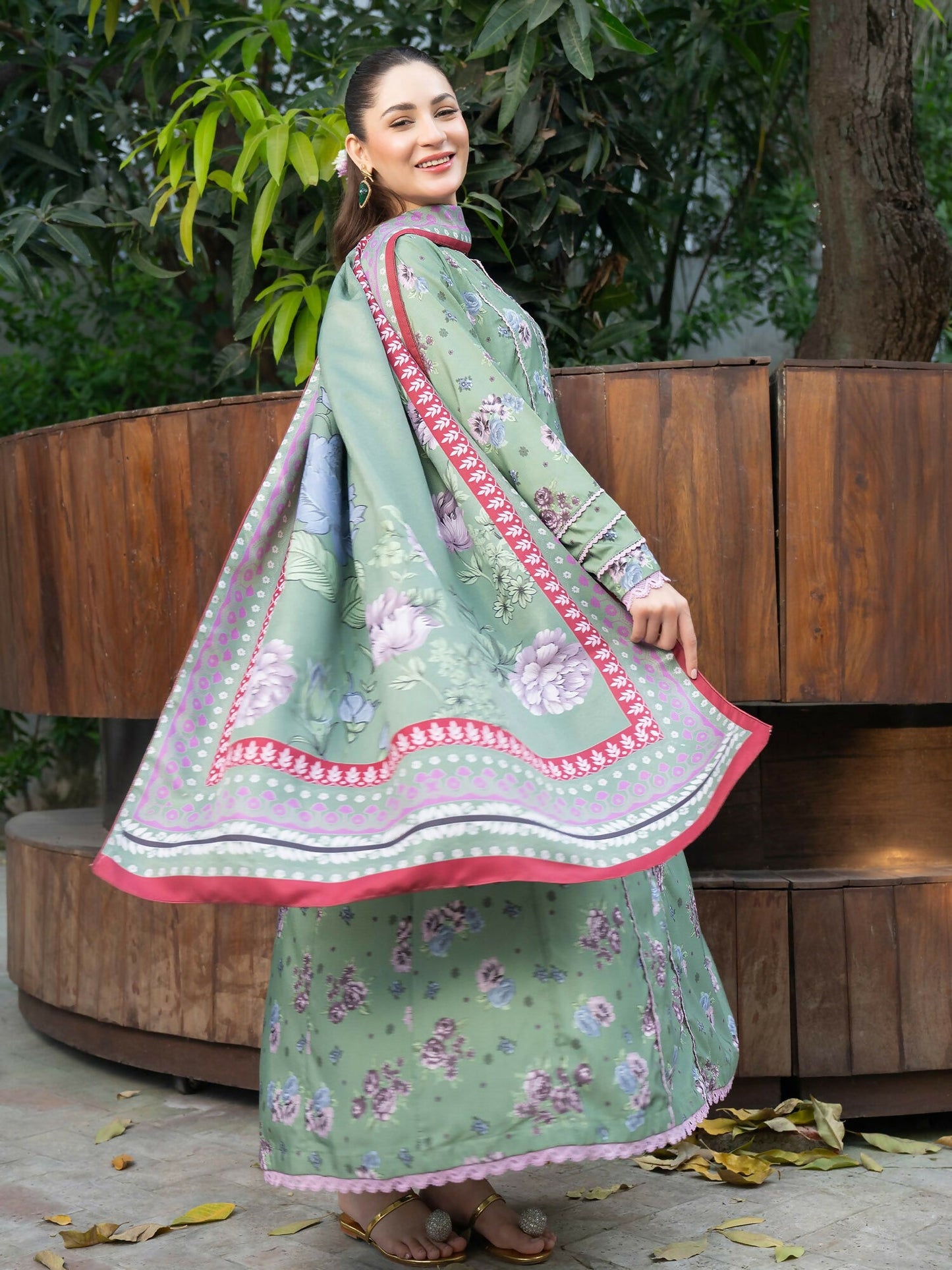 Panache Apparel Mah-e-Noor Khaddar Printed Stitched Suit-Pistachio Bloom