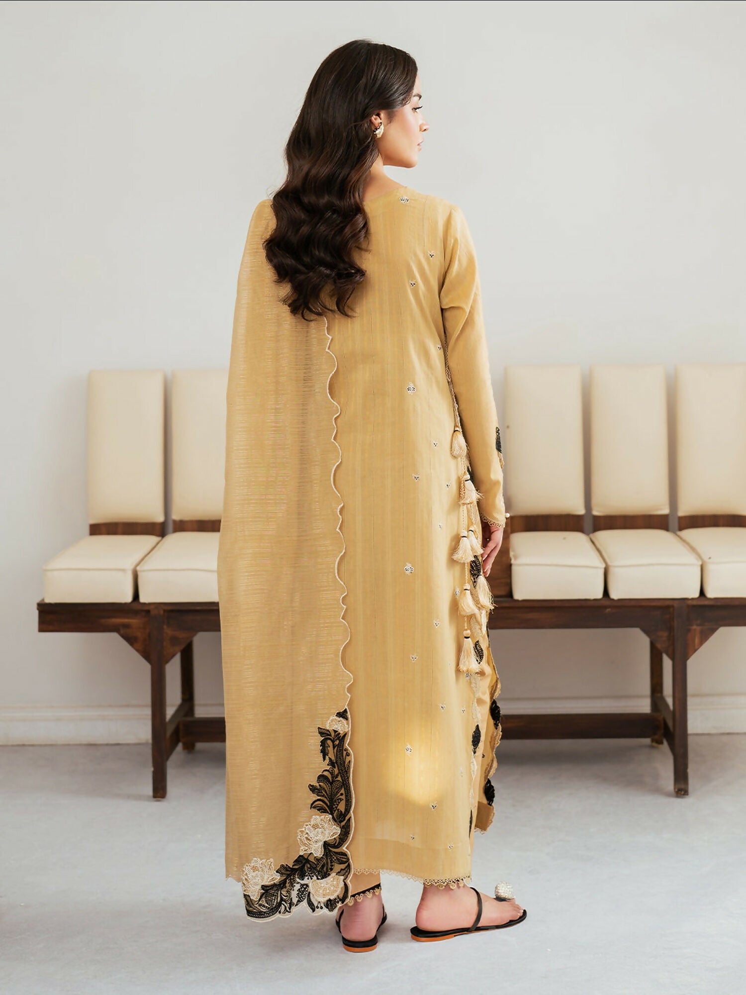 Mahnur Sera Pret'26 Jacquard Lawn Embroidered Stitched 3-Piece Suit-SP-04