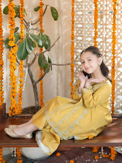 Panache Apparel Noore Eid Edit Sheesha Silk Embroidered Stitched Suit-Hoor