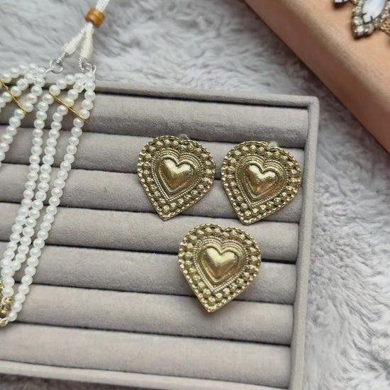 Gold and White-Durwaj's Necklace Set-DW-122