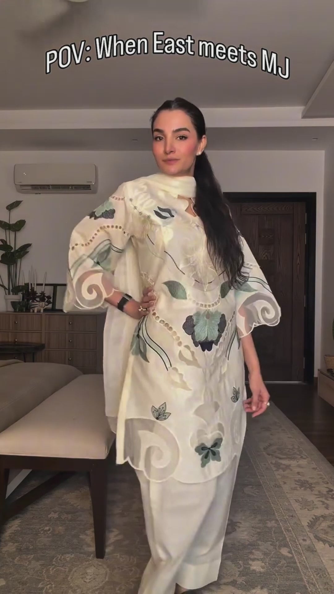 White-Duas Boutique Lawn Embroidered Stitched 3-Piece Suit-Chandni