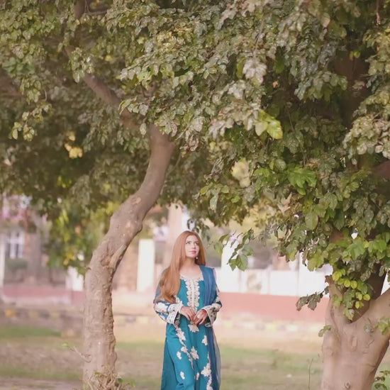 Tawakal Closet Linen Embroidered Stitched 3-Piece Suit-Kaavya