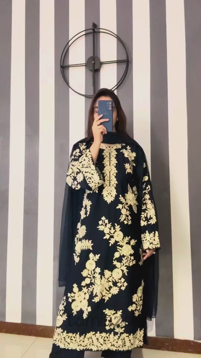 Zeephire Linen Embroidered Stitched 3-Piece Suit-Kawiya