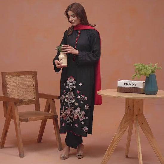 Tawakal Closet Dhanak Embroidered Stitched 3-Piece Suit-Daneen
