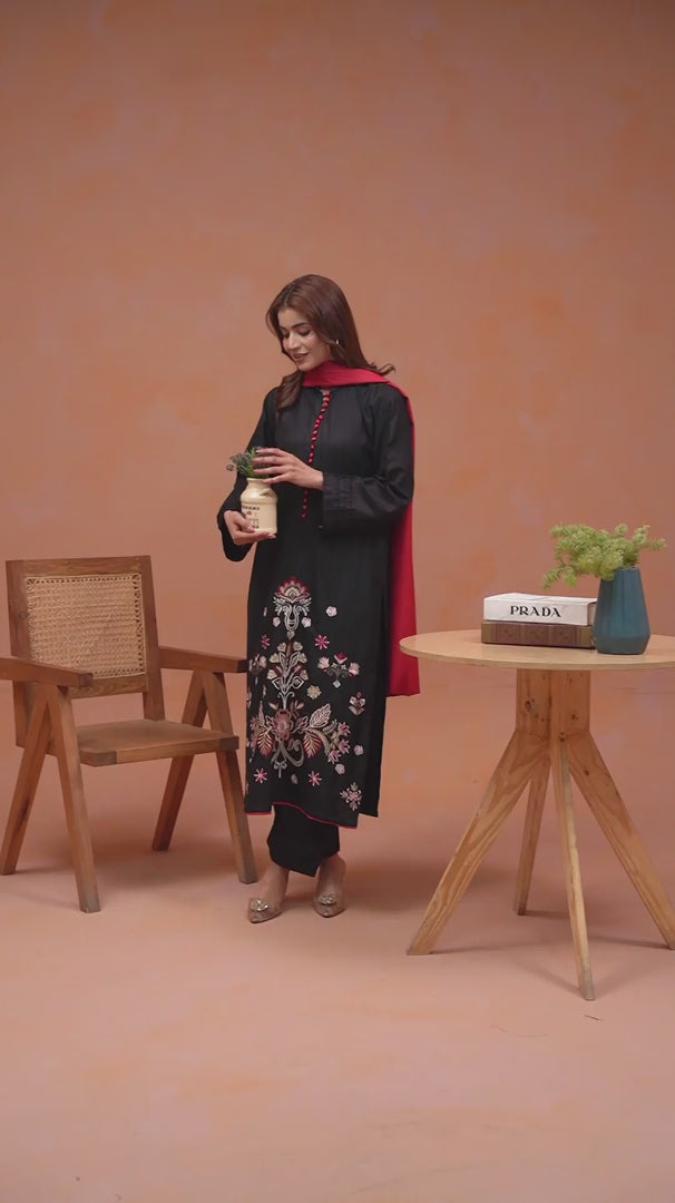 Tawakal Closet Dhanak Embroidered Stitched 3-Piece Suit-Daneen