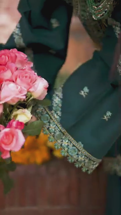 Mahnur Gul Luxury Lawn'26 Embroidered Unstitched 3-Piece Suit-G-002