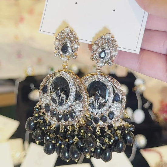 Orya Jewellery Maang Tikka Earrings Set-Black S8