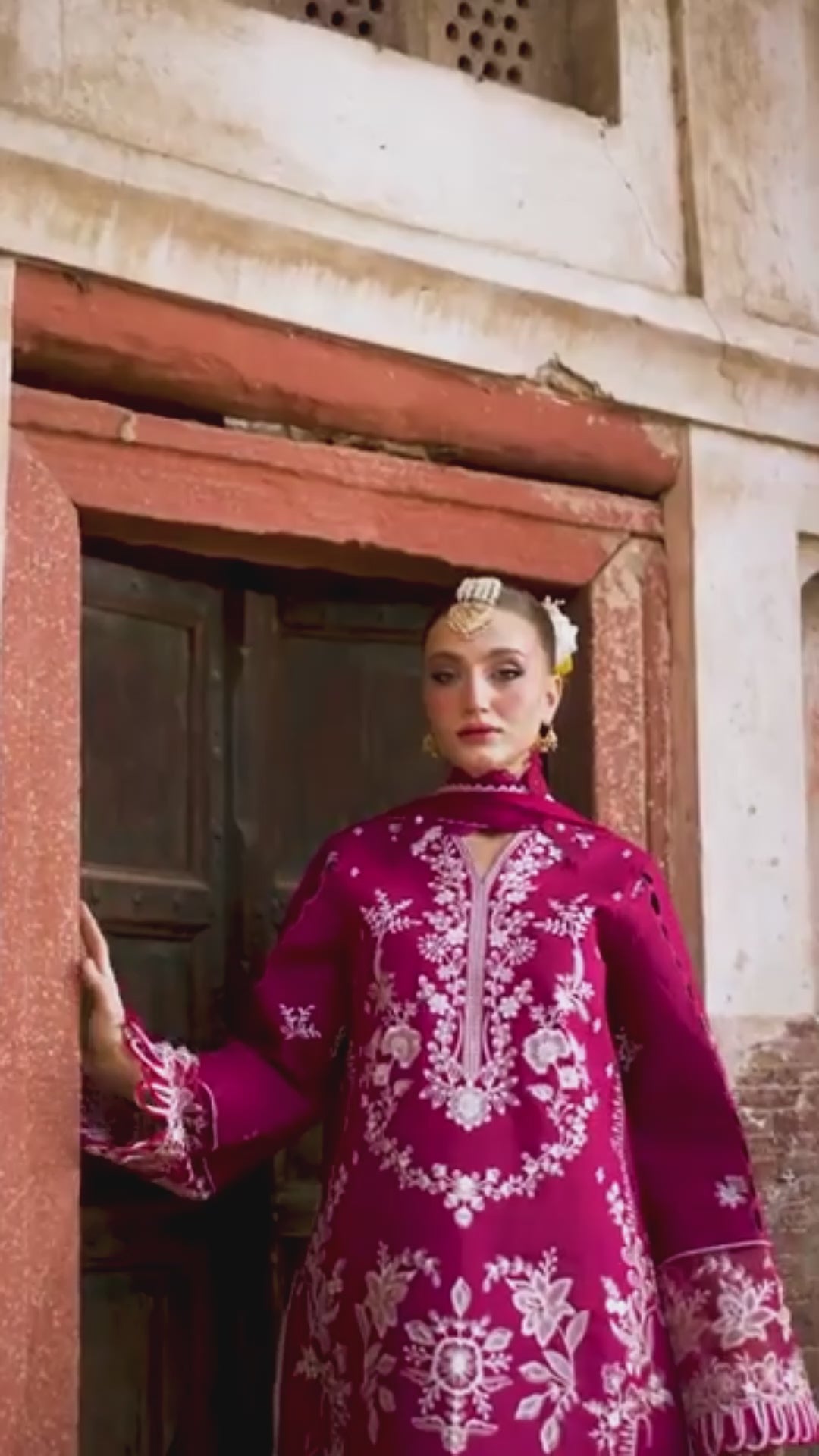Mahnur Gul Luxury Lawn'26 Embroidered Unstitched 3-Piece Suit-G-001