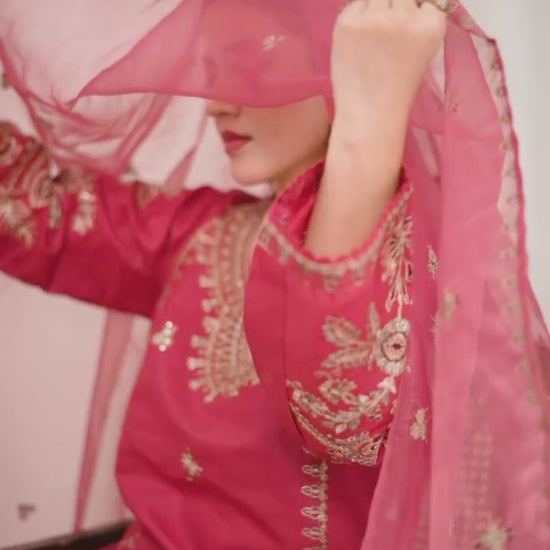 Stylish Collection Saya Pret Linen Chambray Embroidered 3-Piece Suit-Pink Opal