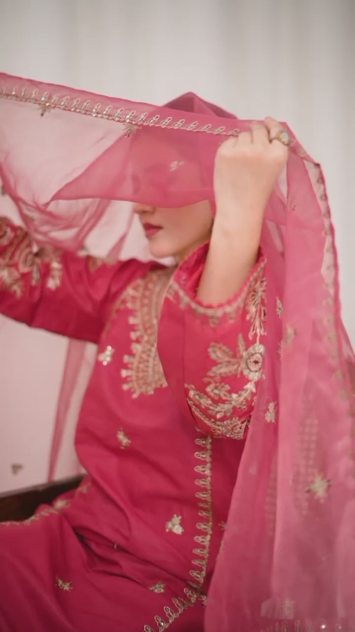 Stylish Collection Saya Pret Linen Chambray Embroidered 3-Piece Suit-Pink Opal