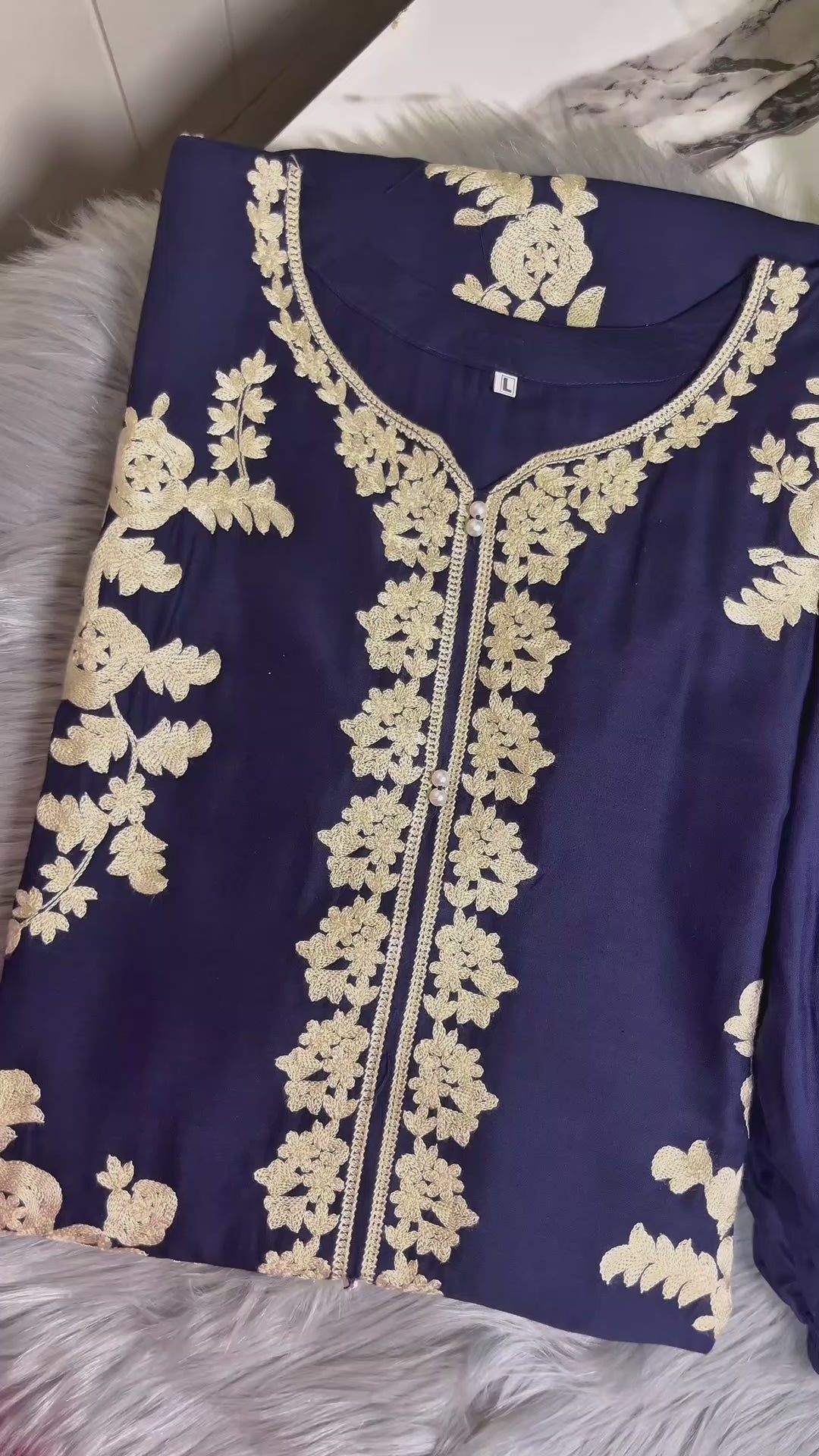Tawakal Closet Linen Embroidered Stitched 3-Piece Suit-Zeenat