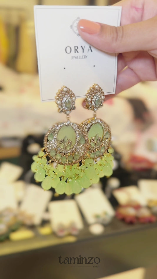 Orya Jewellery Maang Tikka and Earrings Set