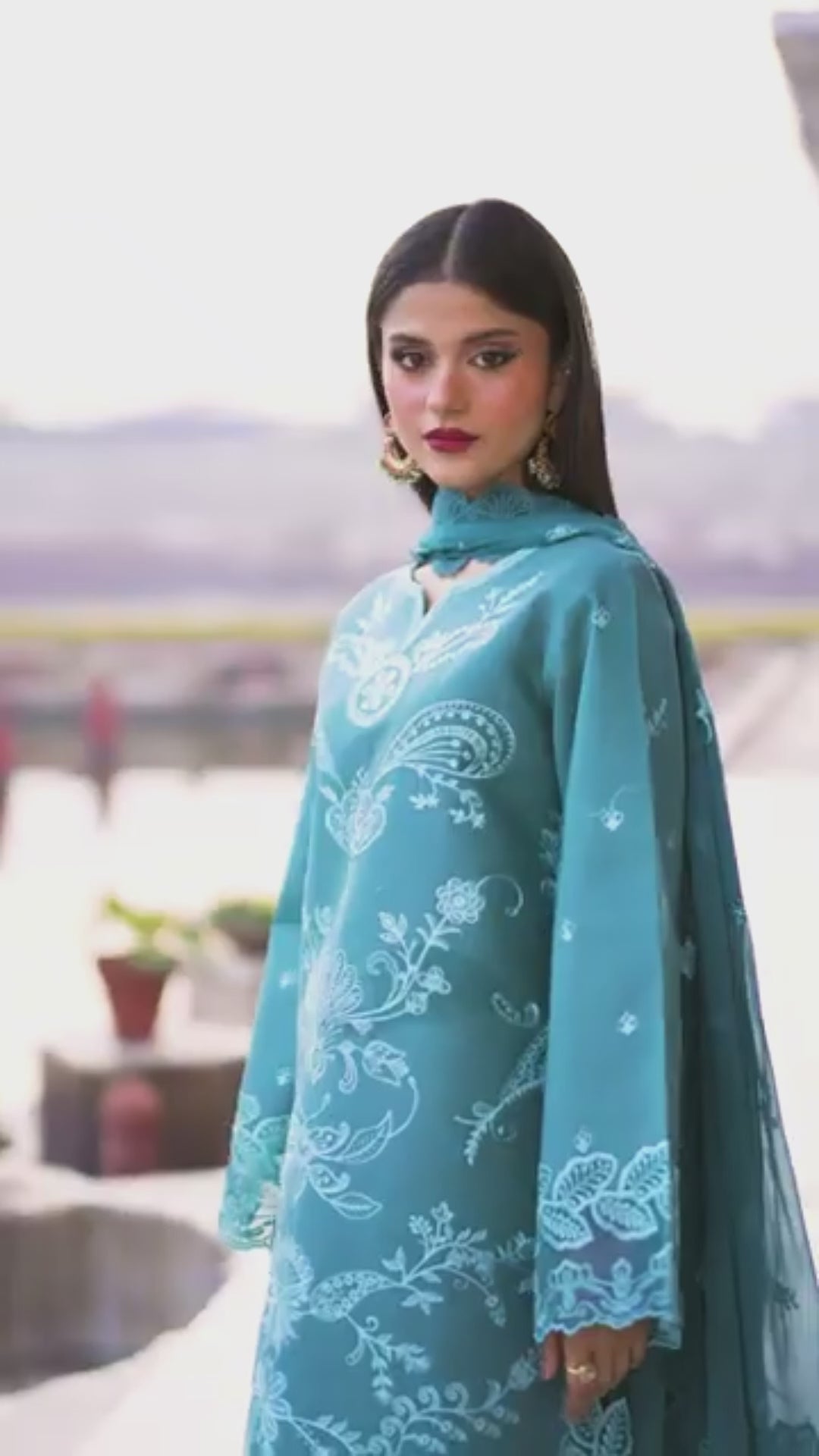 Mahnur Gul Luxury Lawn'26 Embroidered Unstitched 3-Piece Suit-G-009