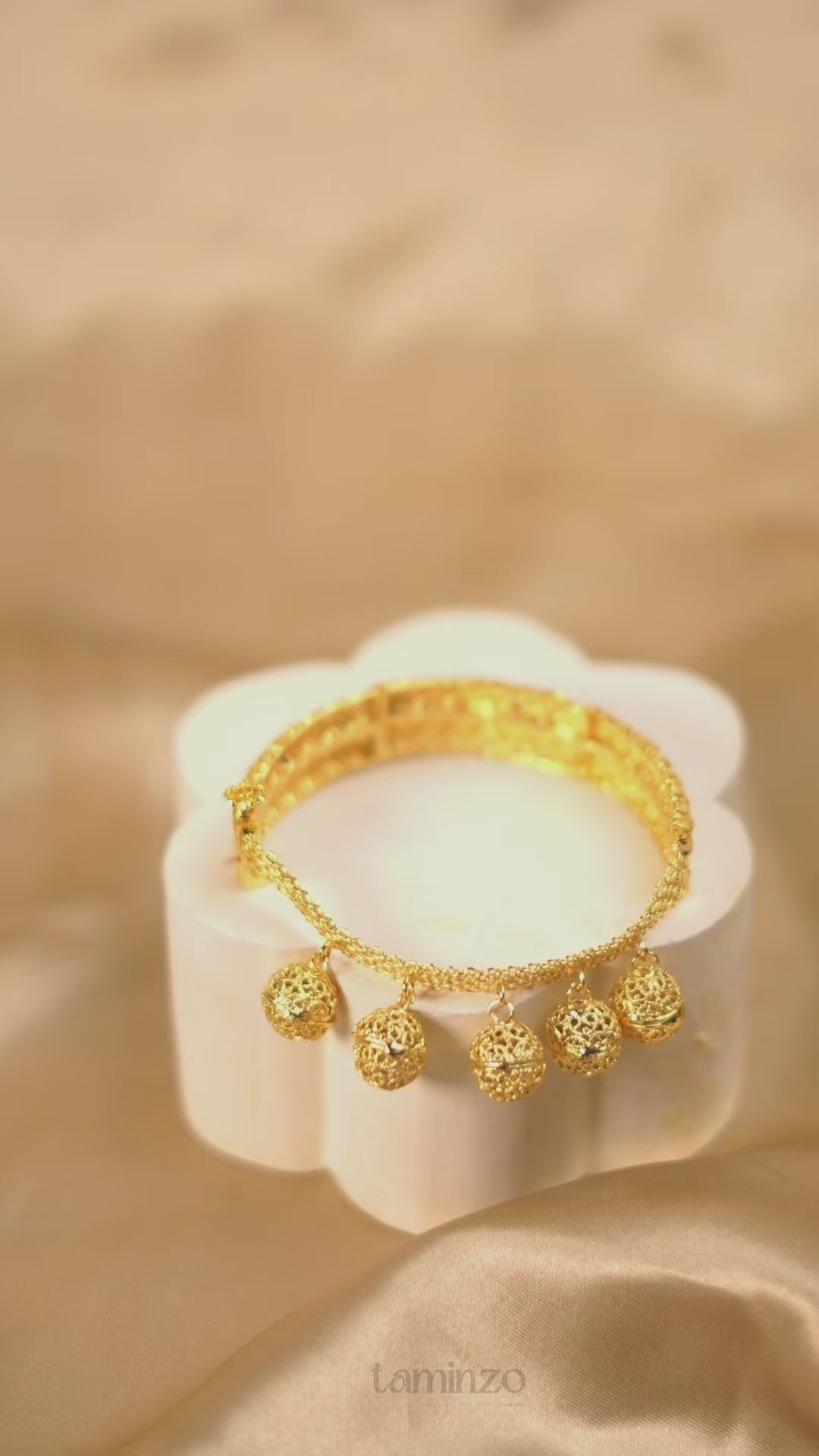Orya Jewellery Gold Dangling Charm Bracelet Bangle