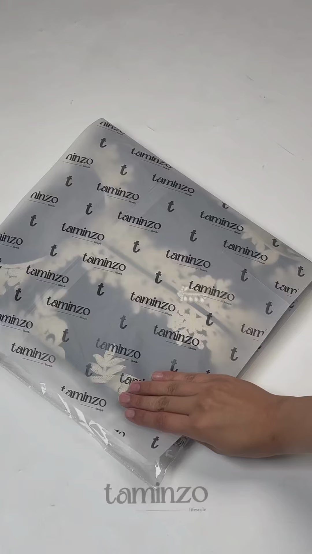 Zeephire Linen Embroidered Stitched 3-Piece Suit-Kawiya