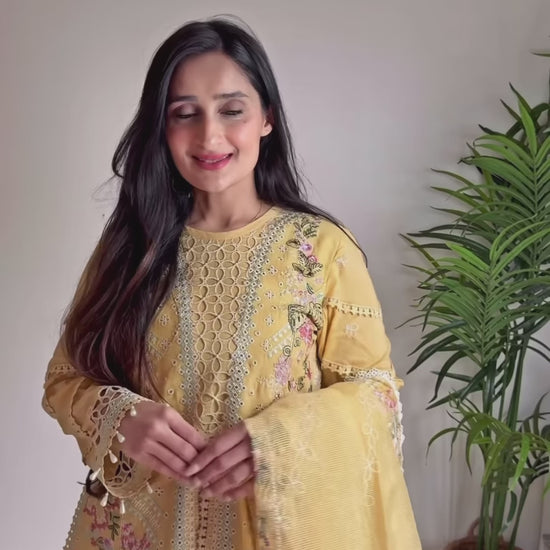 Mahnur Sirene Luxury Lawn'26 Embroidered Unstitched 3-Piece Suit-S-02