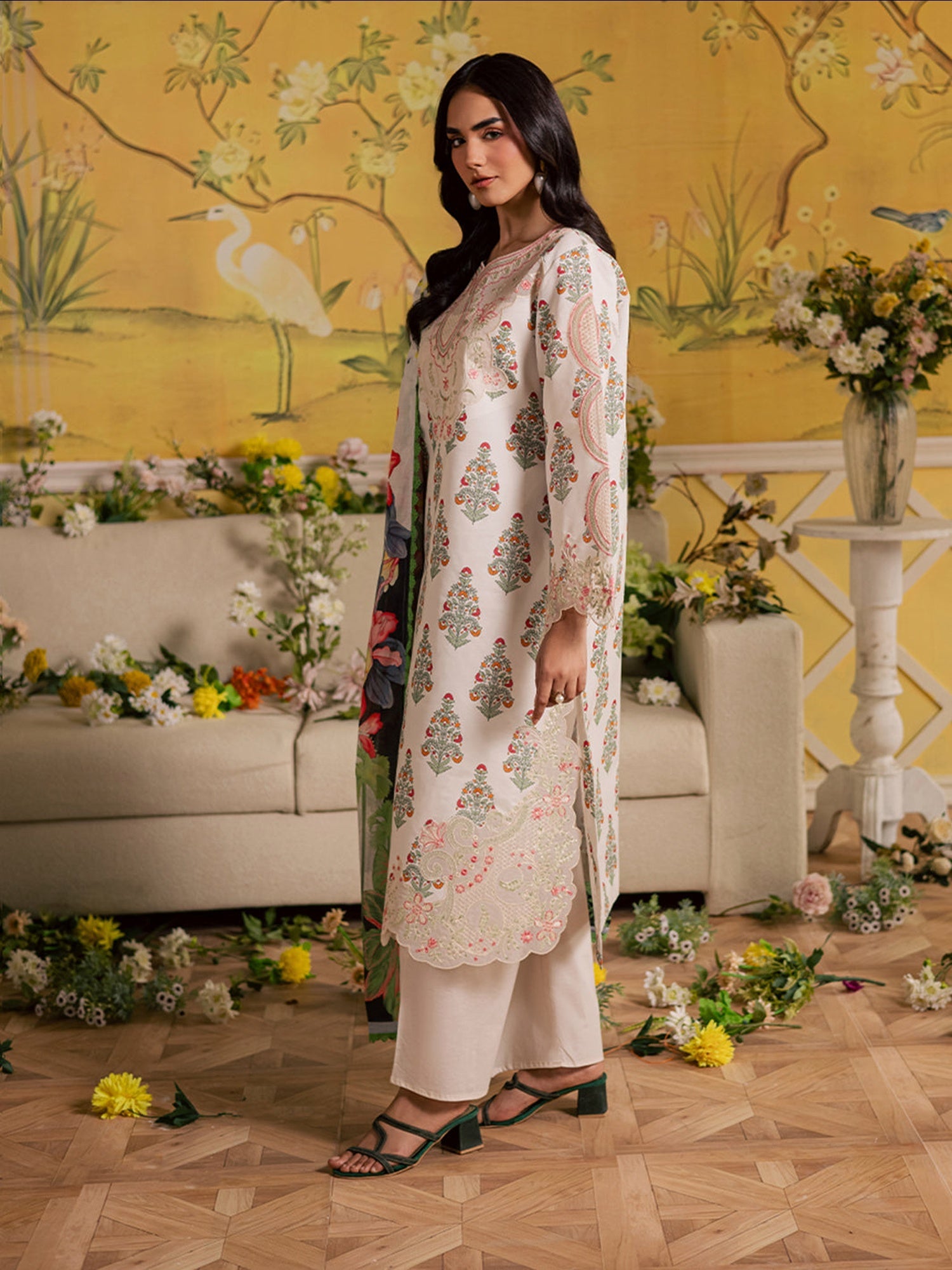 Ivory Mahnur Afsana Lawn'26 Embroidered Unstitched 3-Piece Suit-AL-08