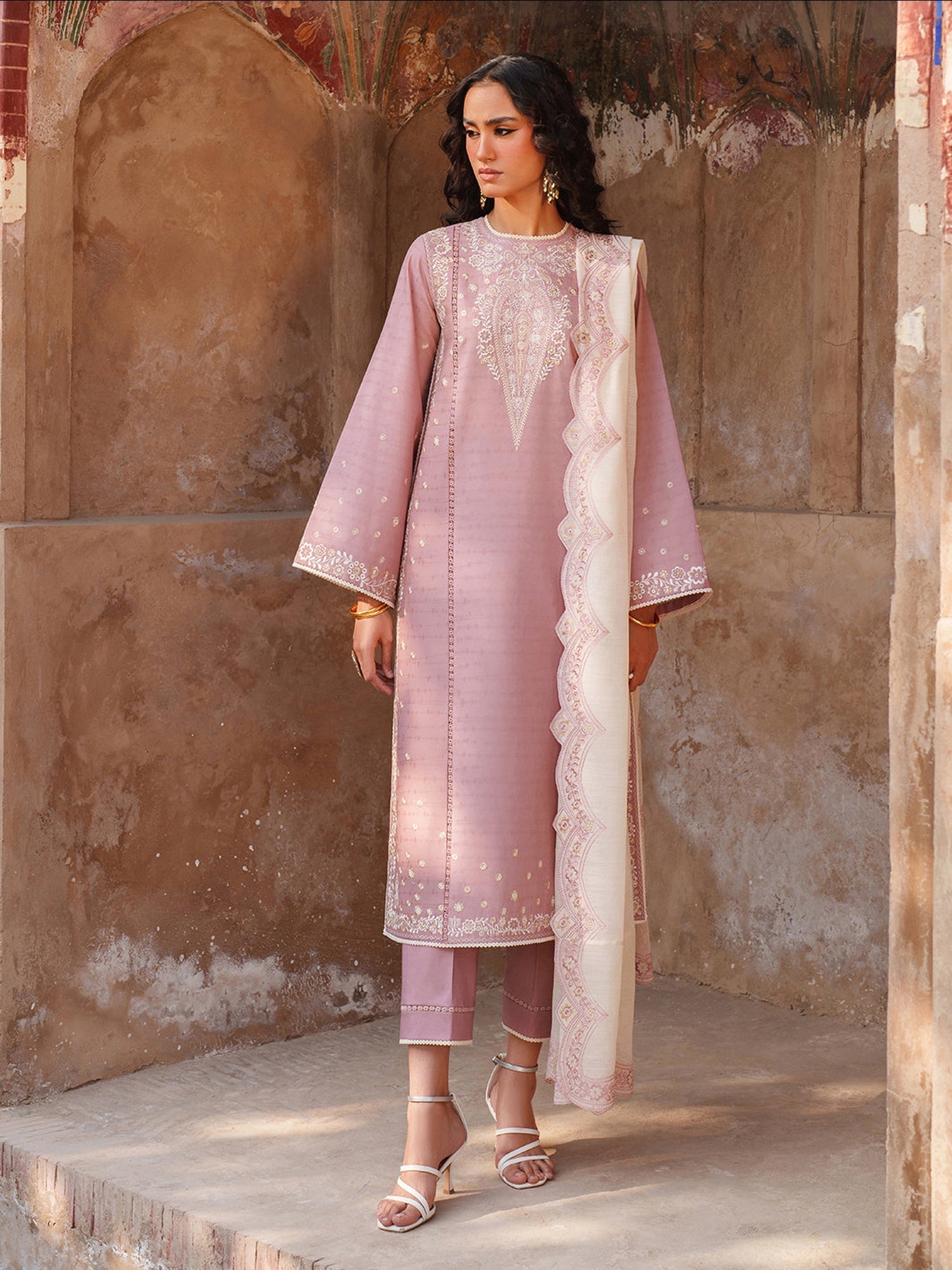Pink Binilyas Suroor Lawn'26 Embroidered Unstitched 3-Piece Suit-245-B