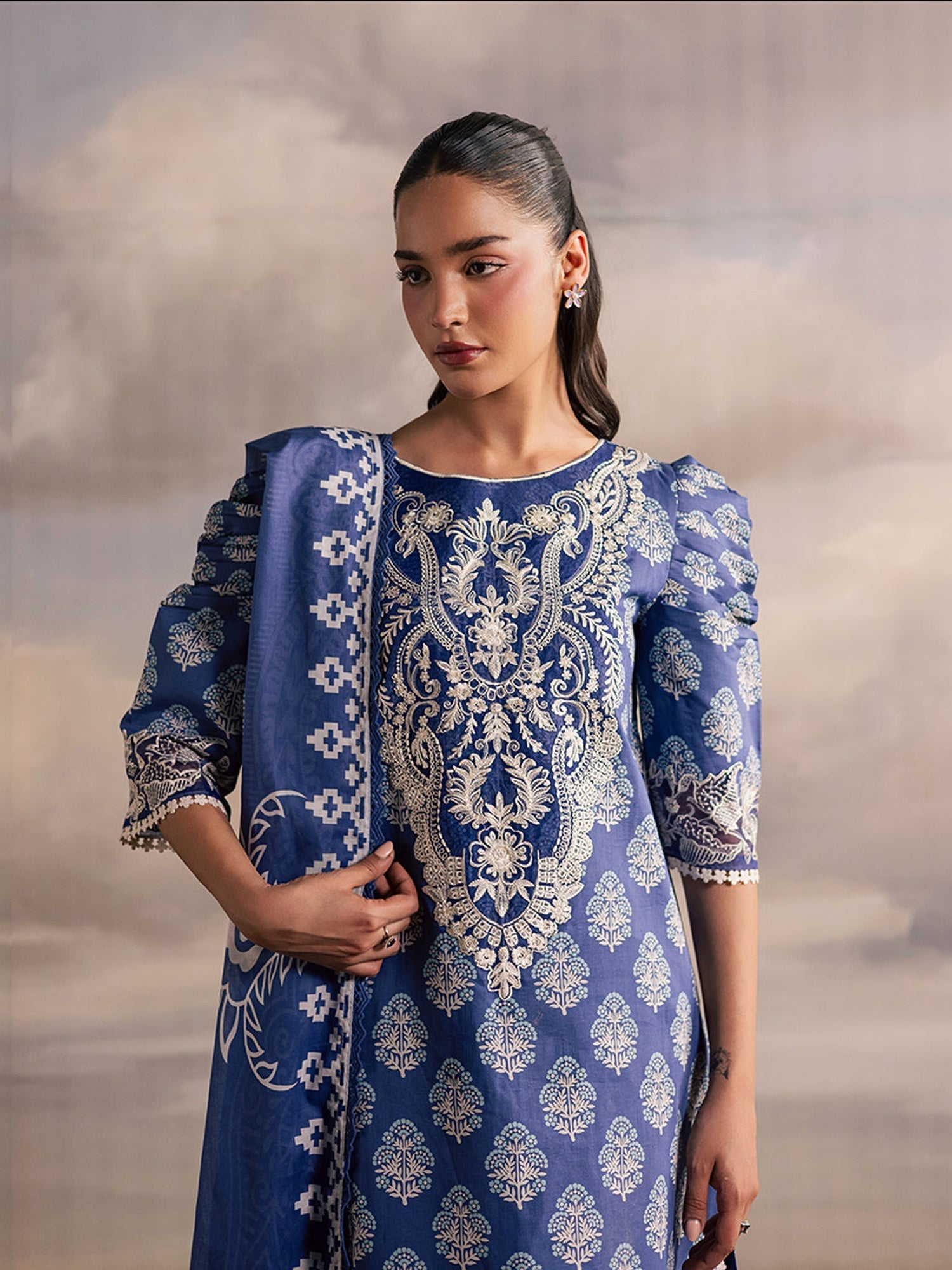 Mahnur Afsana Lawn'26 Embroidered Unstitched 3-Piece Suit-AL-04-Blue
