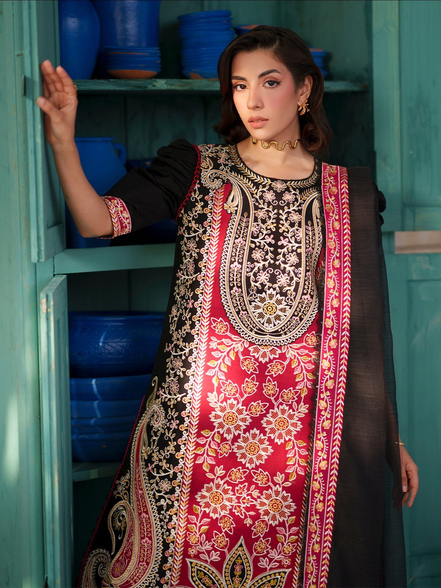 Black Pink Mahnur Nilofer Luxury Lawn'26 Embroidered Unstitched 3-Piece Suit-NL-12