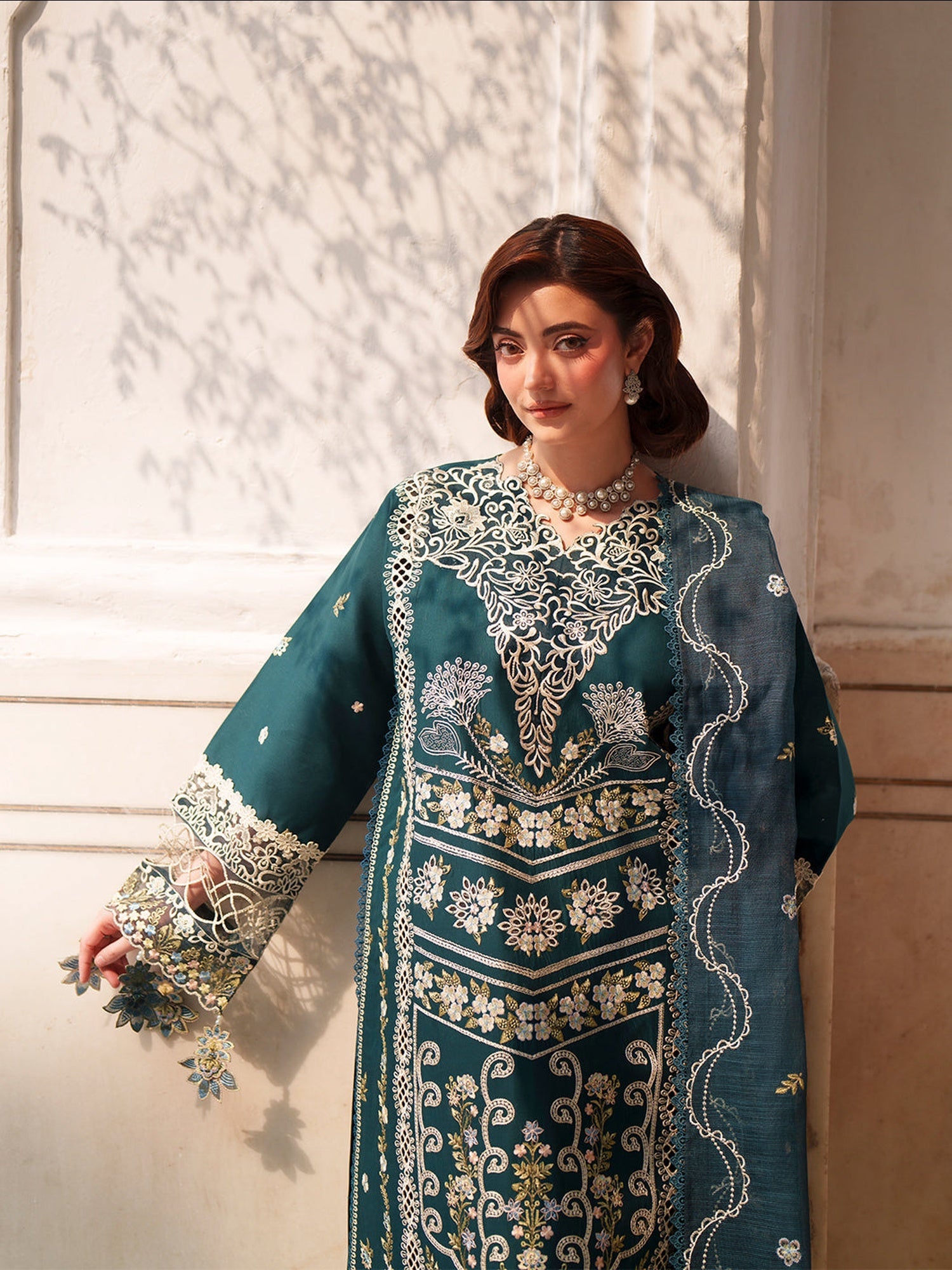 Zinc Mahnur Nilofer Luxury Lawn'26 Embroidered Unstitched 3-Piece Suit-NL-13