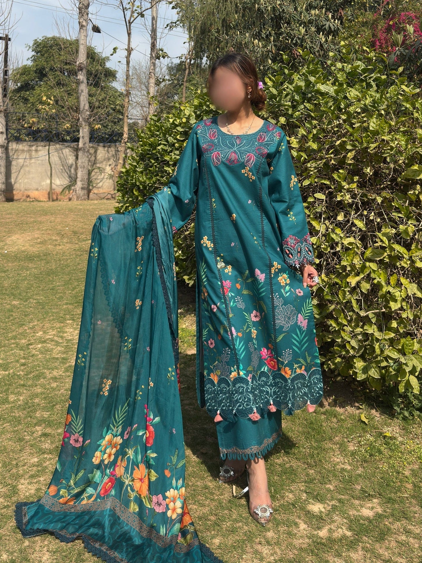Teal and Pink Sehrish Kanwal Festive Print'26 Lawn Embroidered Stitched 3-Piece Suit-Rouge