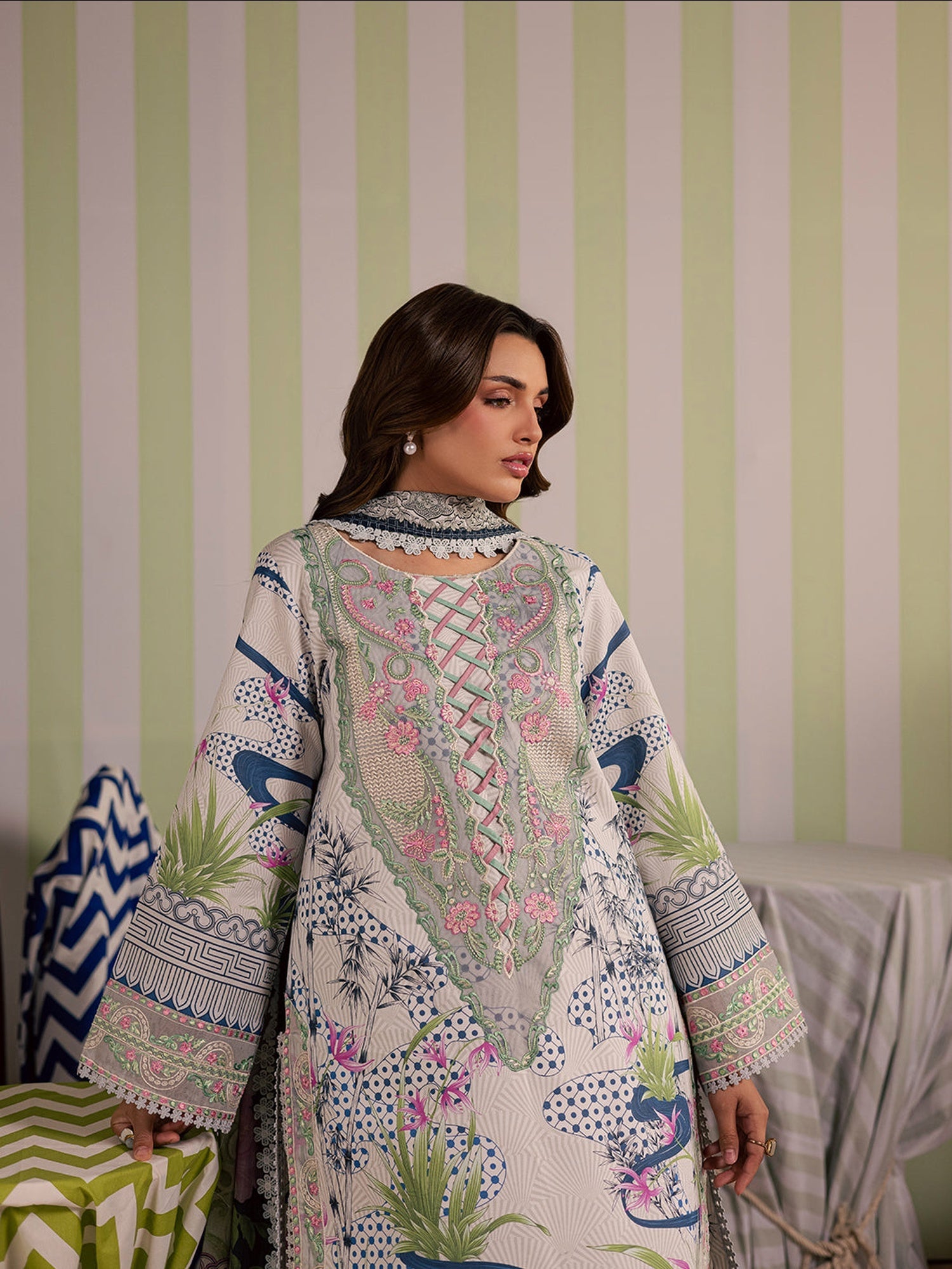 Ivory-Mahnur Afsana Lawn'26 Embroidered Unstitched 3-Piece Suit-AL-07