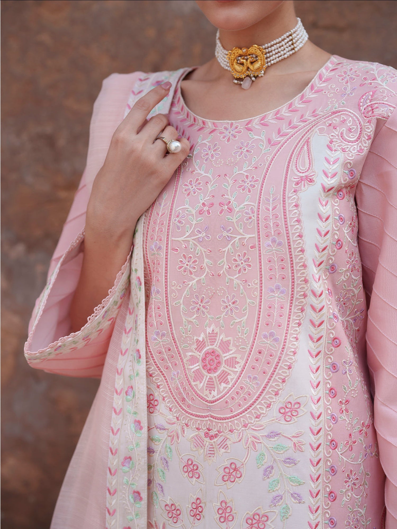 Pink Mahnur  Nilofer Luxury Lawn'26 Embroidered Unstitched 3-Piece Suit-NL-01