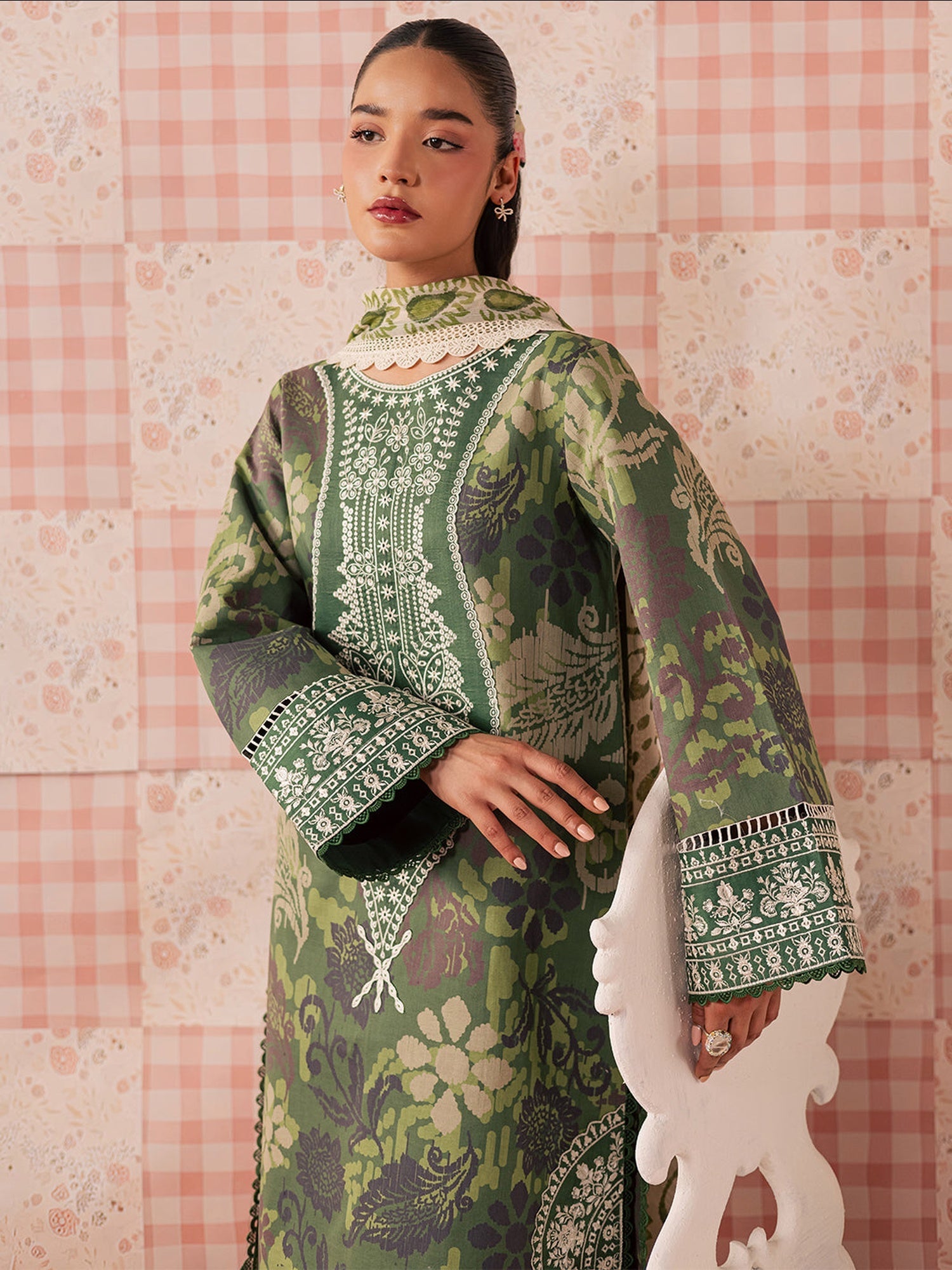 Green Mahnur Jahaan Lawn'26 Embroidered Stitched 3-Piece Suit-MJ-06
