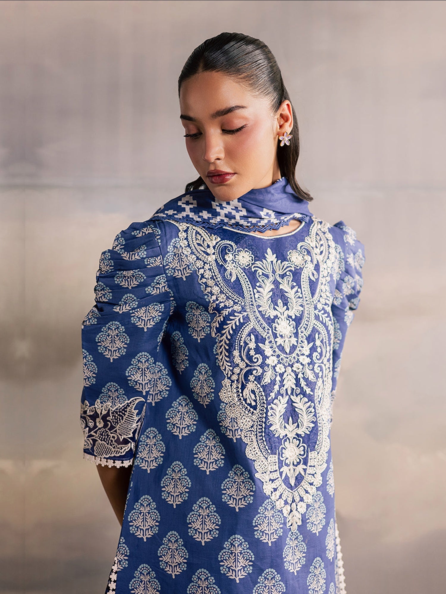 Mahnur Afsana Lawn'26 Embroidered Unstitched 3-Piece Suit-AL-04-Blue