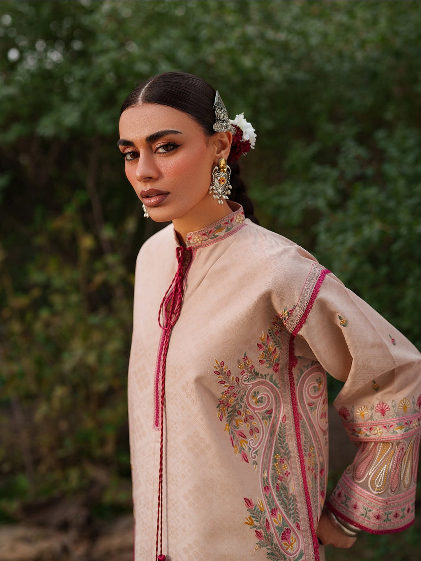 Pink Binilyas Suroor Lawn'26 Embroidered Unstitched 3-Piece Suit-246-B