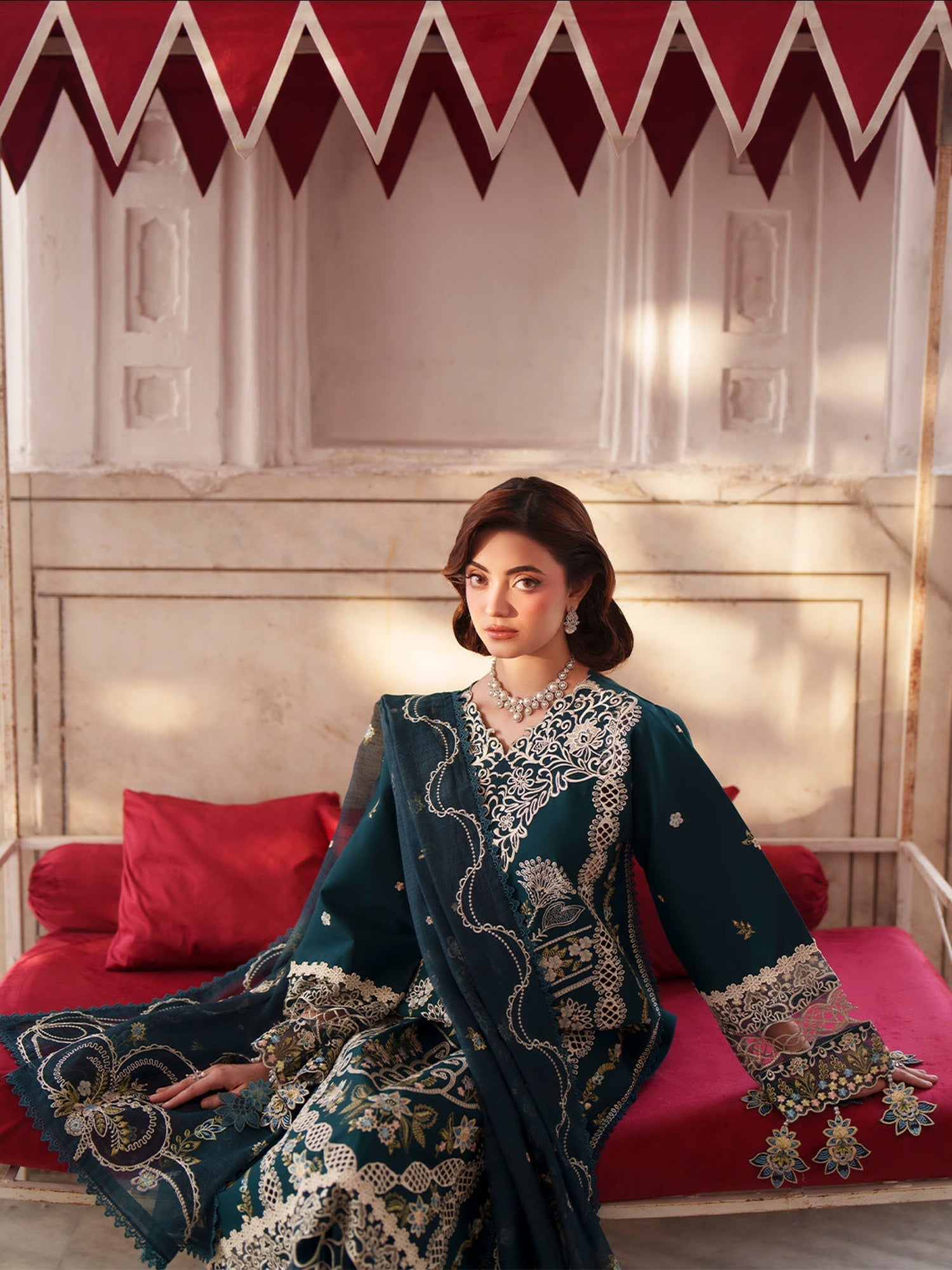 Zinc Mahnur Nilofer Luxury Lawn'26 Embroidered Unstitched 3-Piece Suit-NL-13