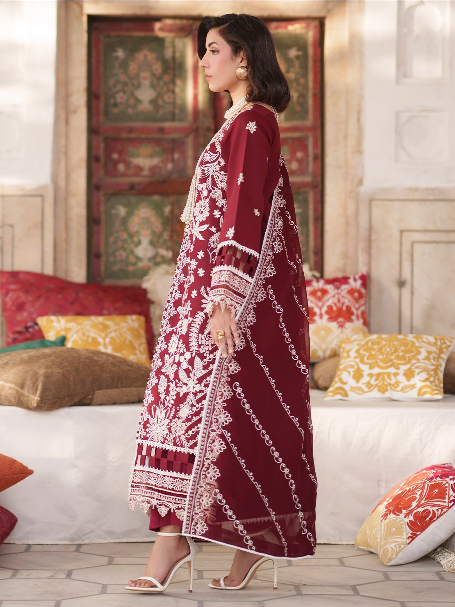 Maroon Mahnur Nilofer Luxury Lawn'26 Embroidered Unstitched 3-Piece Suit-NL-08