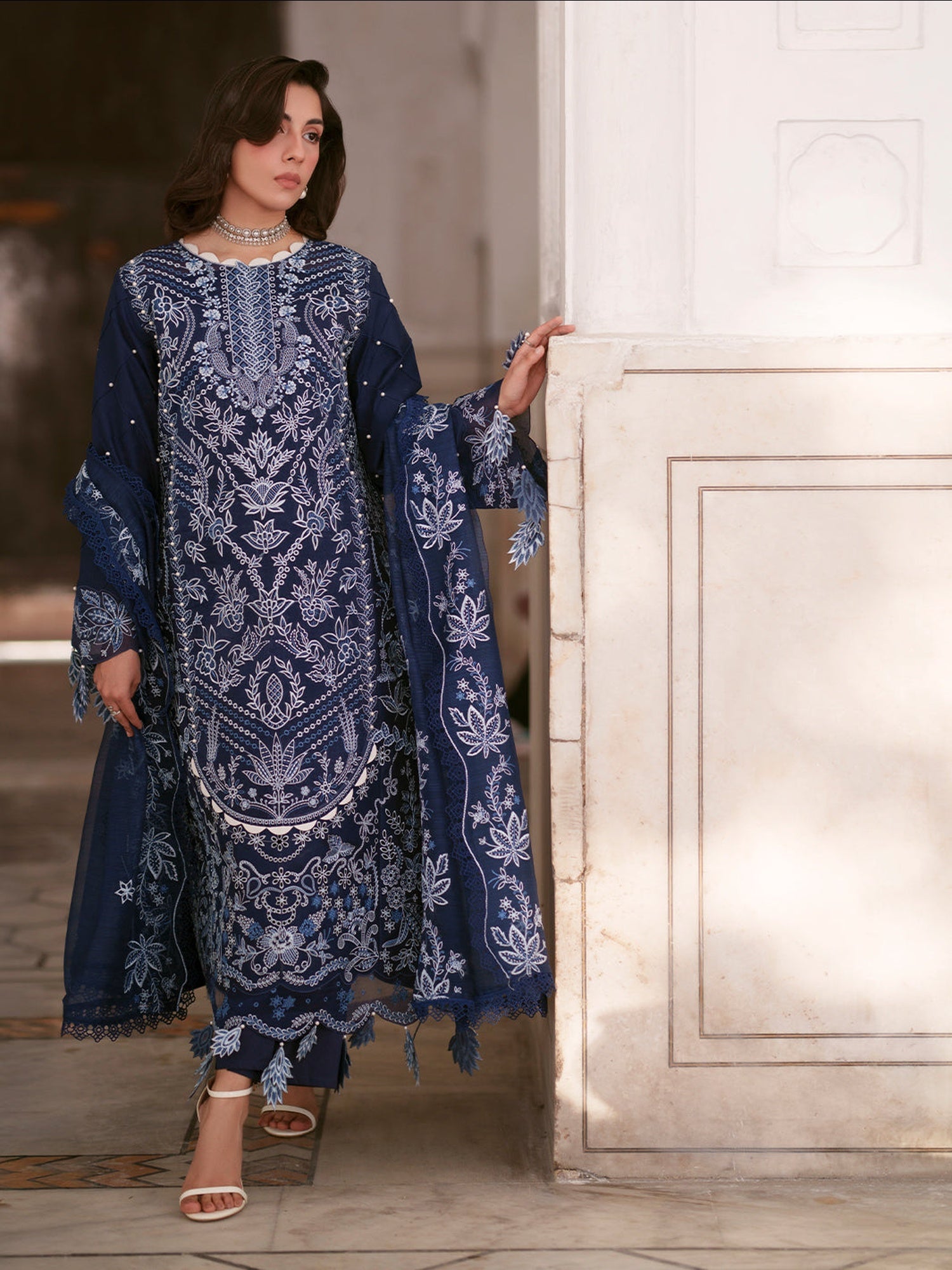 Blue Mahnur  Nilofer Luxury Lawn'26 Embroidered Unstitched 3-Piece Suit-NL-04