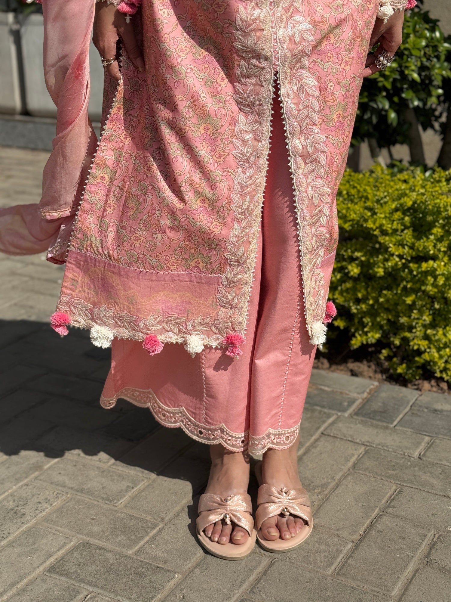 Pink Sehrish Kanwal Festive Print'26 Lawn Embroidered Stitched 3-Piece Suit-Flora