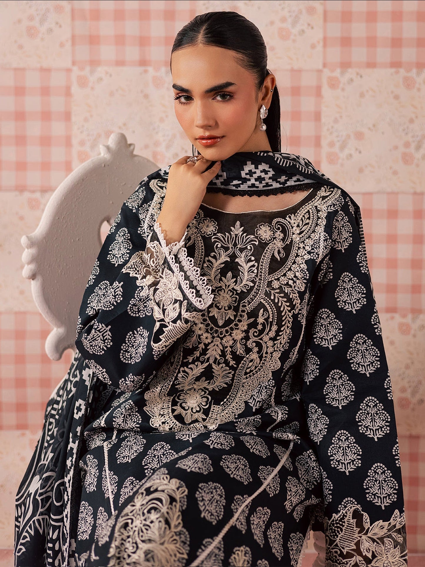 Black Mahnur Afsana Lawn'26 Embroidered Unstitched 3-Piece Suit-AL-05